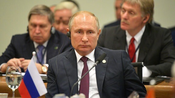 Vladimir Putin bei einer Konferenz