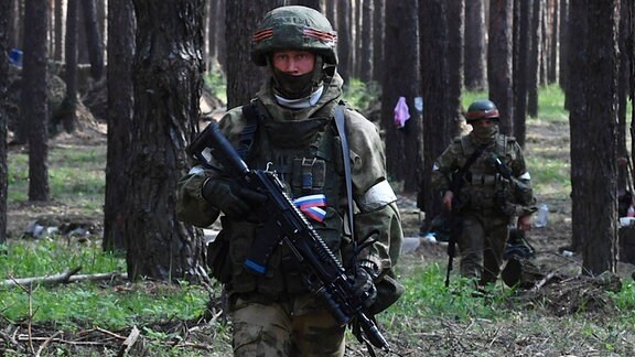 Russische Soldaten im Krieg
