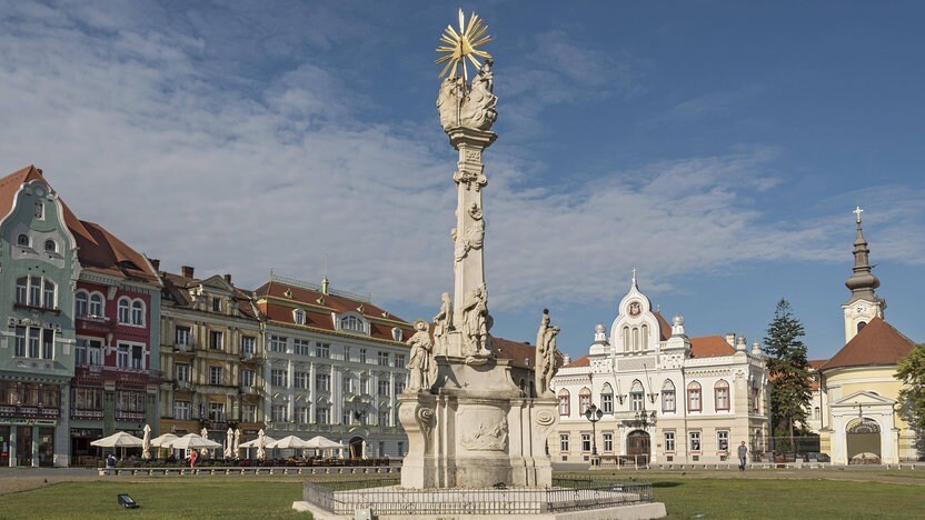 Dreifaltigkeitssäule auf dem Platz der Einheit in Timisoara, Rumänien