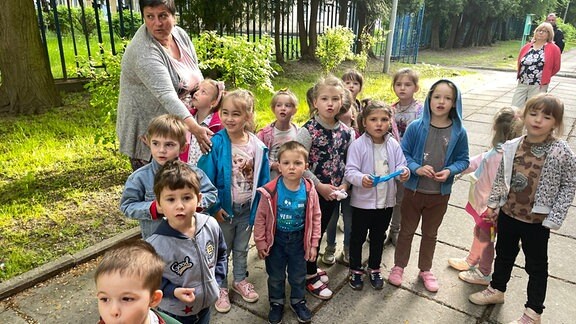 Kinder in einem Heim in Lwiw