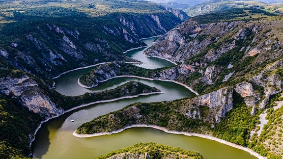Der Uvac-Fluss in Serbien