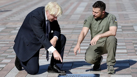 Boris Johnson und Volodymyr Zelenskyy