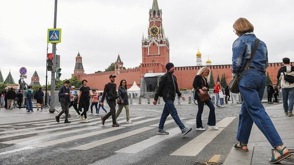 Russland, Kreml und abgesperrter Roter Platz in Moskau während des Wagner-Aufstands 2023