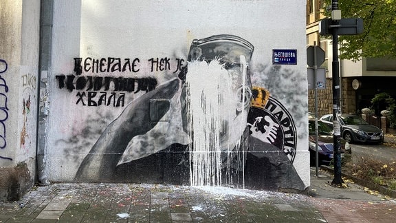 Übermaltes Wandbild von Radko Mladic