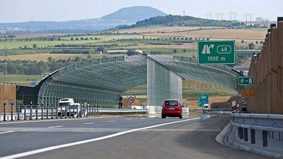Autobahn D8 Tschechien - Dresden-Prag bei Lovosice