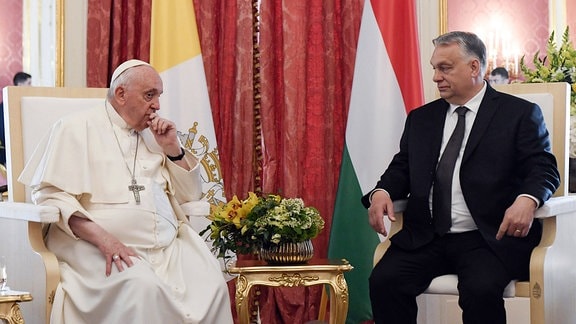 Papst Franziskus mit Viktor Orbán