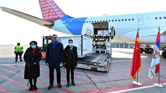 Begrüßung in Serbien auf dem Flughafen.