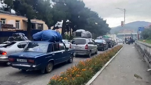 Tausende Armenier aus Bergkarabach befinden sich derzeit auf der Flucht. 