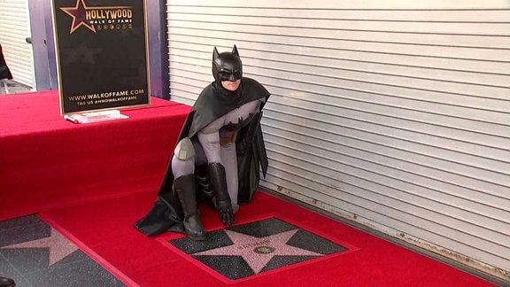 Die Comicfigur Batman mit ihrem Stern auf dem "Walk of Fame" in Hollywood. 