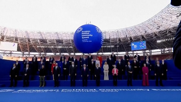 Gruppenbild von europäischen Staats- und Regierungschefs