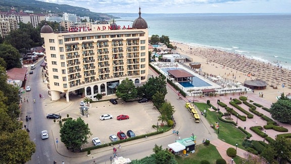 Hotel Admiral am Strand vom Schwarzen Meer bei Varna in Bulgarien