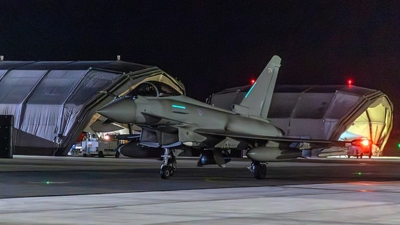 RAF Typhoon-Flugzeug nach einem Angriff auf Ziele im Jemen, zurück auf dem Stützpunkt RAF Akrotiri auf Zypern