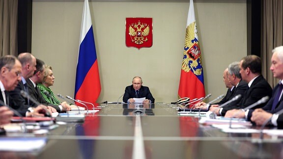 Der russische Präsident Wladimir Putin bei einer Sitzung im Kreml Ende Oktober in Moskau
