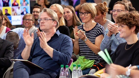 Jury und Publikum beim Pitchday