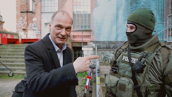 Das SEK während der Dreharbeiten zum Tatort Dresden „Was ihr nicht seht“