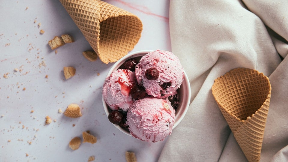 Eis selber machen: Rezept für Kirscheis mit Schokostückchen von der ...