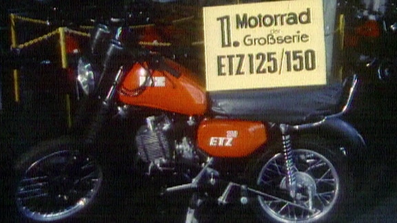 erstes Motorrad der Großserie ETZ 125/150