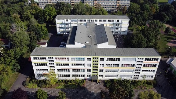 Gemeinschaftsschule Heinrich-Heine in Halle von außen