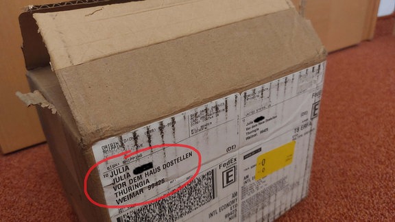 "Ein geöffnetes Paket, das aus den USA verschickt wurde" 