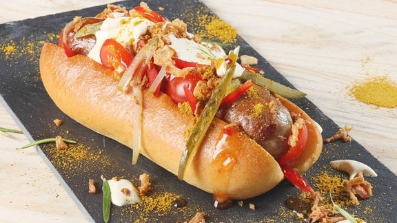 Hot Dog "1001 Nacht" mit Curry-Crème