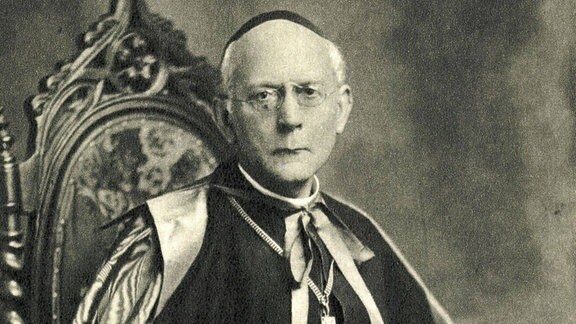 Adolf Kardinal Bertram, Fürsterzbischof von Breslau