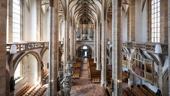 Blick in den Dom St. Marien Freiberg mit der Großen Silbermann-Orgel