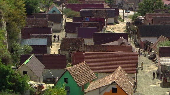 Jenny Rasche in einer Roma-Siedlung in Sibiu (Siebenbürgen)