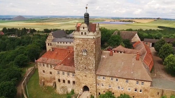 Blick von oben auf das Schloss Allstedt.