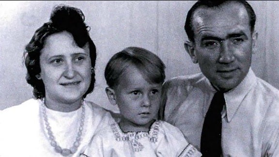 Maschine - Familie Birr in den 1940ern - Eltern Hildegard & Karl