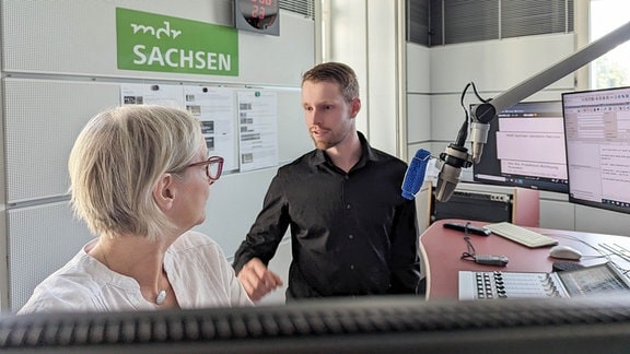 Henriette Schmidt und Florian Buschmann im Sachsenradio-Studio