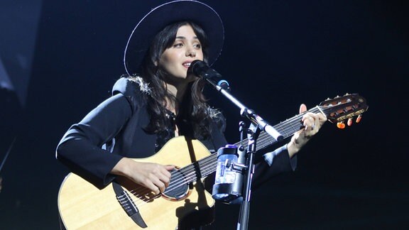 Katie Melua während eines Auftritts (2014)