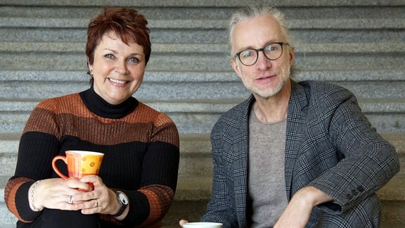 Katja Henkel und Stephan Bischof, Moderatoren der Sendung Sonntagsbrunch