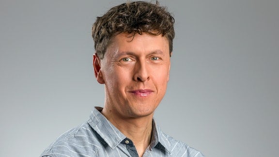 Moderator Peter Neumann