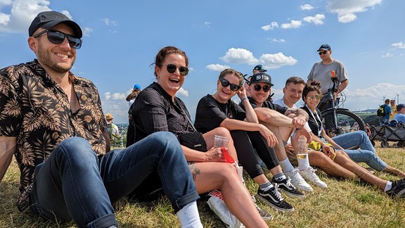 Fans und Besucher auf dem Sachsenring beim Motorrad Grand Prix 