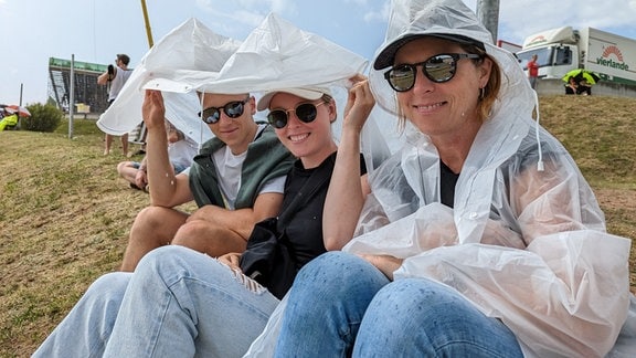 Fans und Besucher auf dem Sachsenring beim Motorrad Grand Prix 