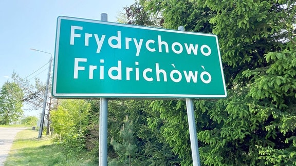 Ein Schild mit der Aufschrift - Frydrychowo