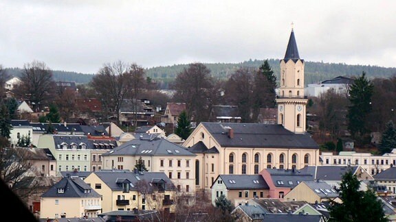 Markneukirchen - Die Kirche ruft zum Weihachtsgottesdienst.
