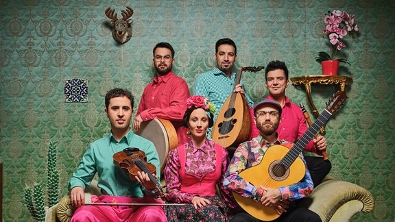 "Casa" heisst das Debütalbum der argentinisch-syrisch-sächsischen Band Amalaya 