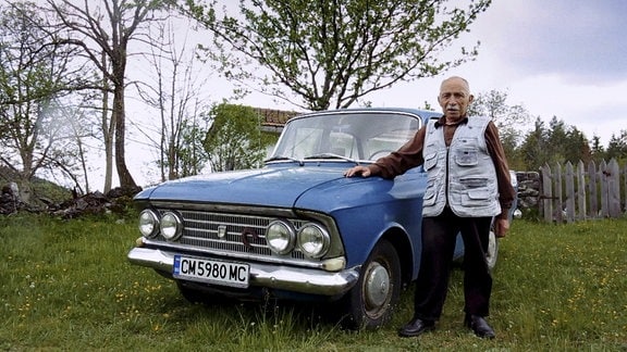 Onkel Manol und sein Auto Marijka, ein Moskwitsch