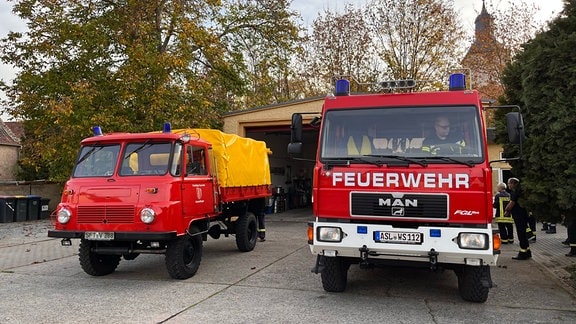 Der ganze Stolz der Freiwilligen Feuerwer ist ein Robur LO, Baujahr 1986. Das Löschfahrzeug ist aber auch schon über 20 Jahre alt.
