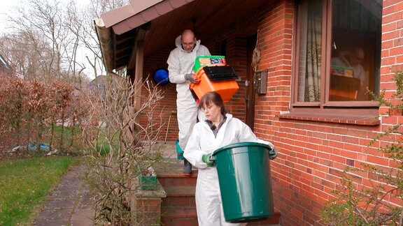Britta und Randolf Pietz sichern alles an Papieren und Werten für künftige Erben