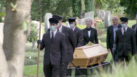 Letzte Ehre für einen einsam Verstorbenen - die ordnungsbehördlichen Beerdigung