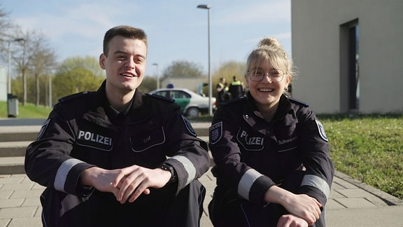 Max und Emely, Polizeischülerinnen Thüringen