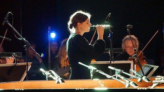 Helena Heiduschke singt im Sorbischen National-Ensemble