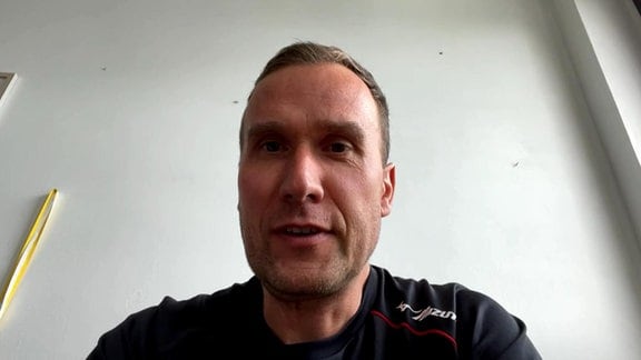 Harald Harnisch Trainer Eisschnelllauf Finn Sonnekalb