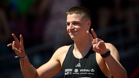 Julian Wagner gestikuliert beim 100m Vorlauf der Männer, am 08.07.2023 Deutsche Leichtathletik Meisterschaften 2023