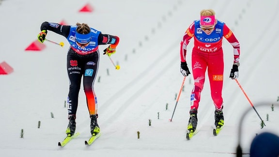 Zwei Skilangläuferinnen
