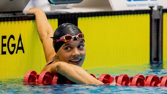Schwimmerin Marie Pietruschka im Becken.