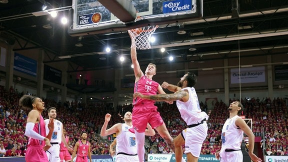 Thomas Kennedy, Telekom Baskets Bonn