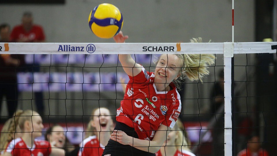 Volleyball: Dresdner SC Baut Siegesserie Aus - Suhl Verliert In ...